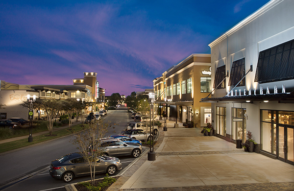 Grand Boulevard streetscape at night