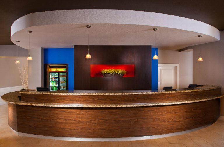 Courtyard by Marriott Front Desk